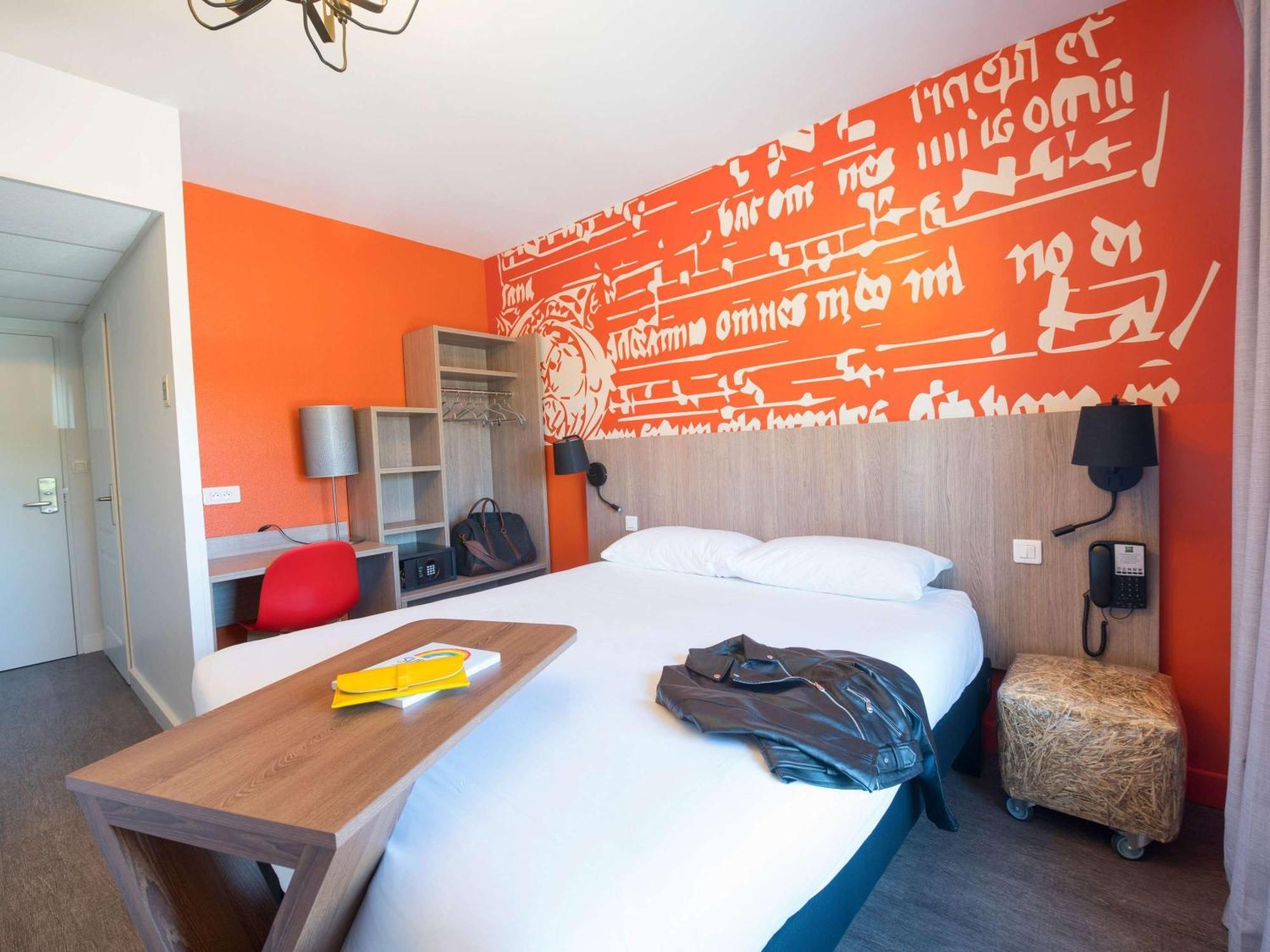 Ibis Styles La Cité Hotel Carcasona